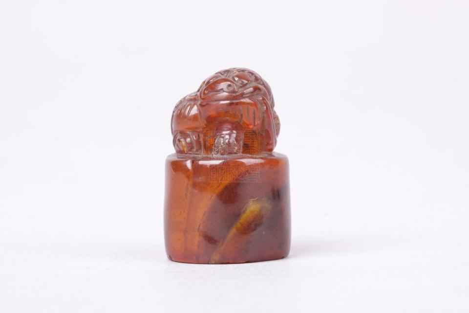 民国兽钮"寿仁"琥珀印