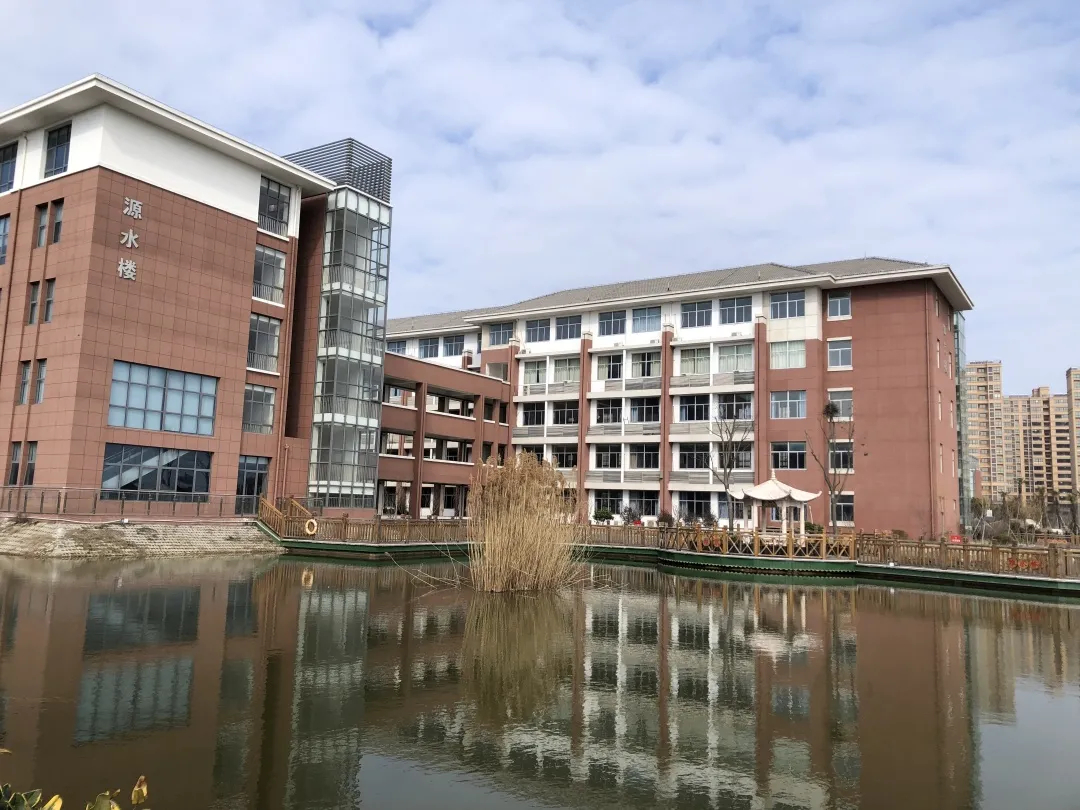 如皋市长江高级中学