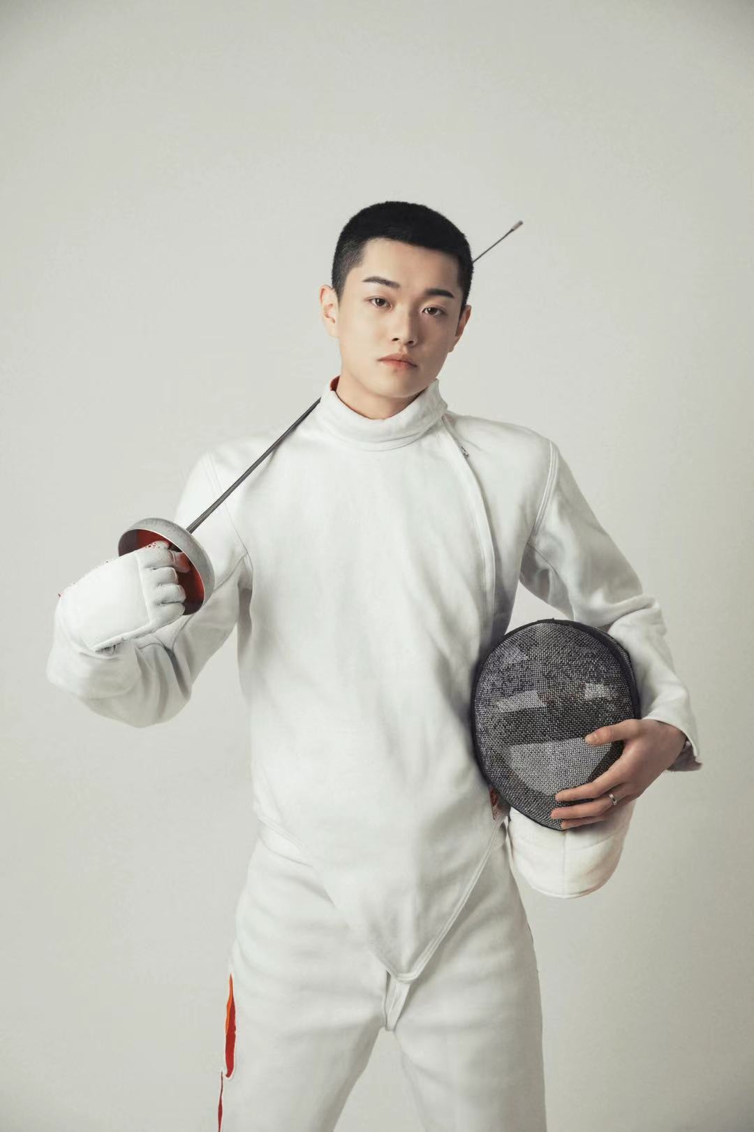 蒋刻梨,中国击剑运动员.