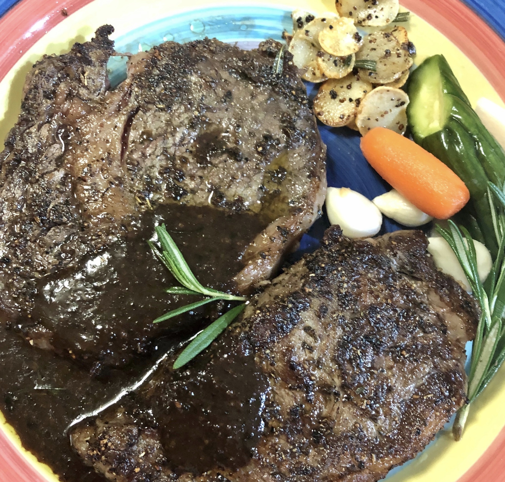 黑胡椒蒜蓉煎牛扒