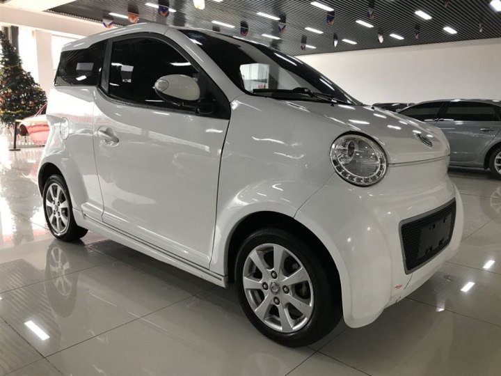  p>风神e30是东风风神旗下微型车. /p>