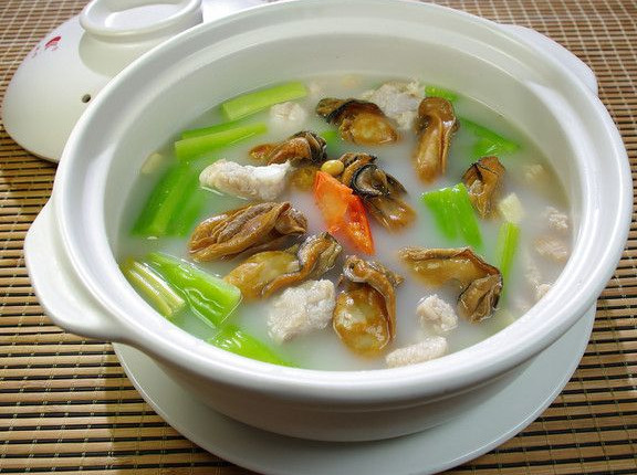 苦瓜鲜干炖蚝豉