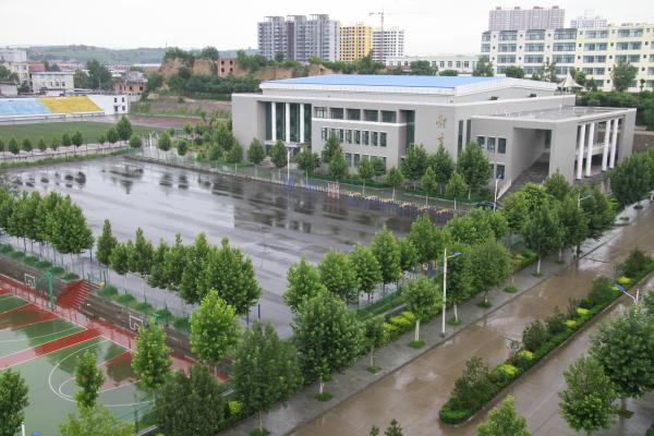 ȪʦߵרѧУǴר_ȪʦߵרѧУ_ȪרʦѧУַ