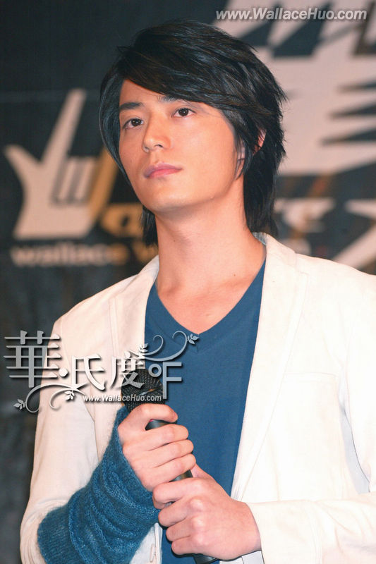  p>霍建华(wallace huo),1979年12月26日出生于台湾省台北市,祖籍山东