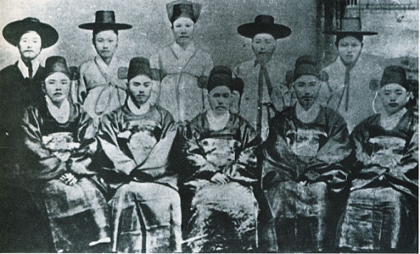 韓国人！[李完用・二行書]／朝鮮官僚／大韓帝国内閣総理大臣 李完用（朝鲜王朝后期大臣）_百度百科