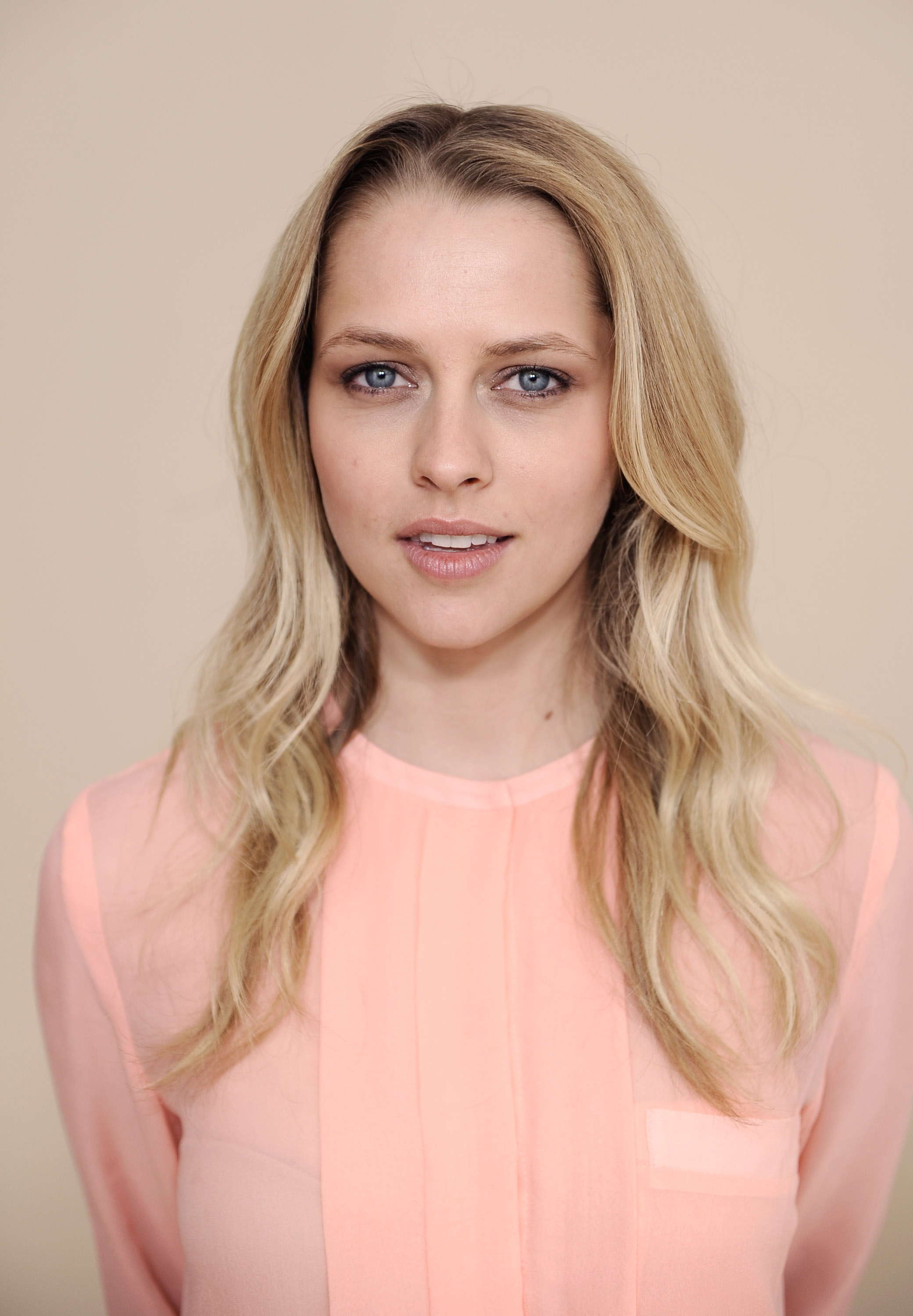  p>泰莉莎·帕尔墨 i>(teresa palmer) /i>,1986年2月26日出生在