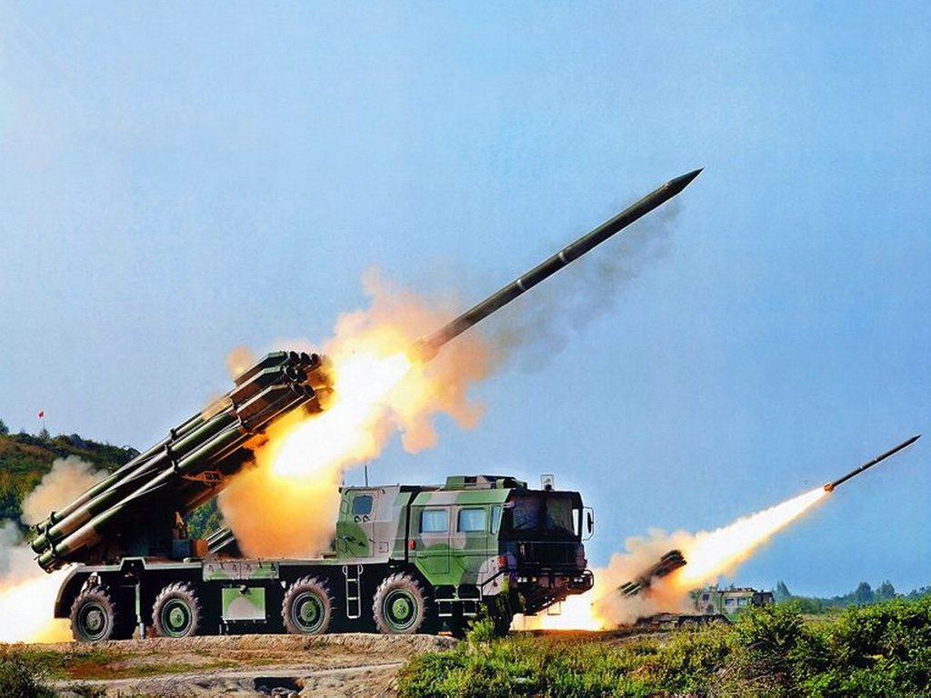 phl-03自行火箭炮