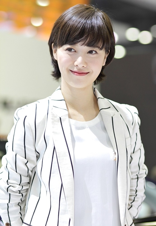  p>具惠善,1984年11月9日出生于韩国首尔,韩国女演员,导演,编剧,毕业