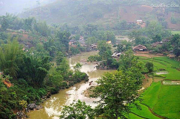 data-id="gnwnnane1j">河江省( a target="_blank" href="/item/越南