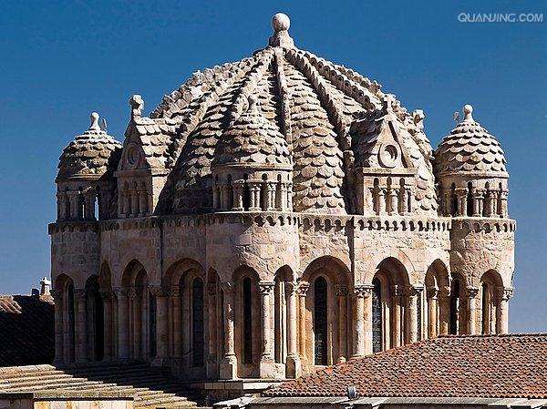  p>洛杉矶(los angeles),位于美国加利福尼亚州西南部,是美国第二大