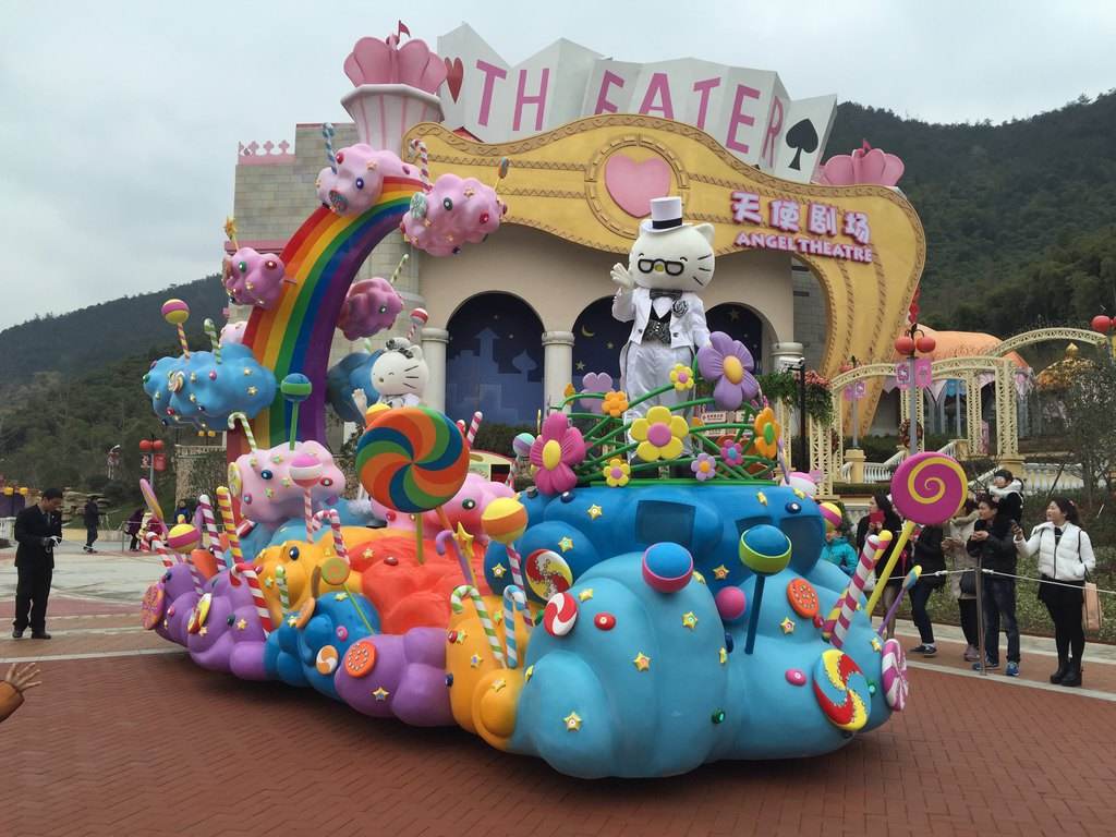 kitty乐园是全球最大的hello kitty主题乐园,由中国银润集团与日本
