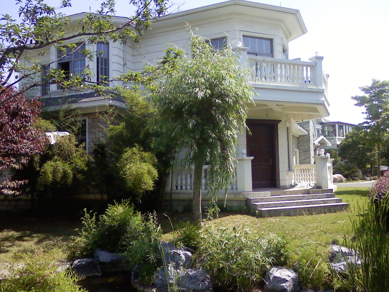 data-lemmaid="1545288">金华市武义江畔,全景毗邻200亩假日花园