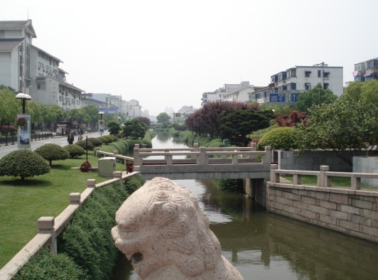  p>干将路是江苏省 a target="_blank" href="/item/苏州市">苏州市 