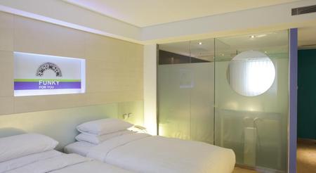  p data-id="gn59qnctjk">舞衣新宿位于中国台北,是家3星级酒店.