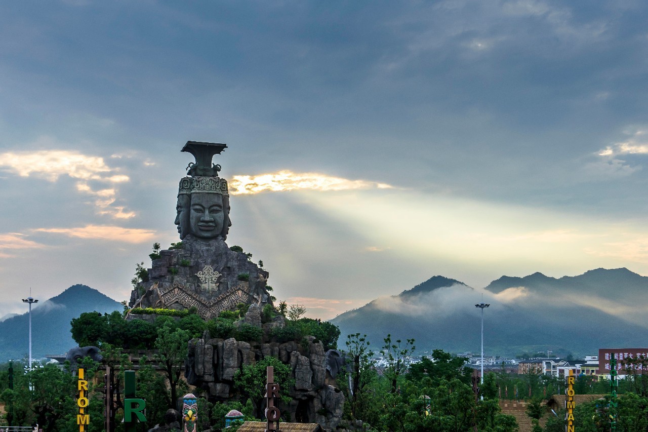 炭河旅游完成主题公园及剧院的创意,规划,设计,建设,深度挖掘宁乡与 a