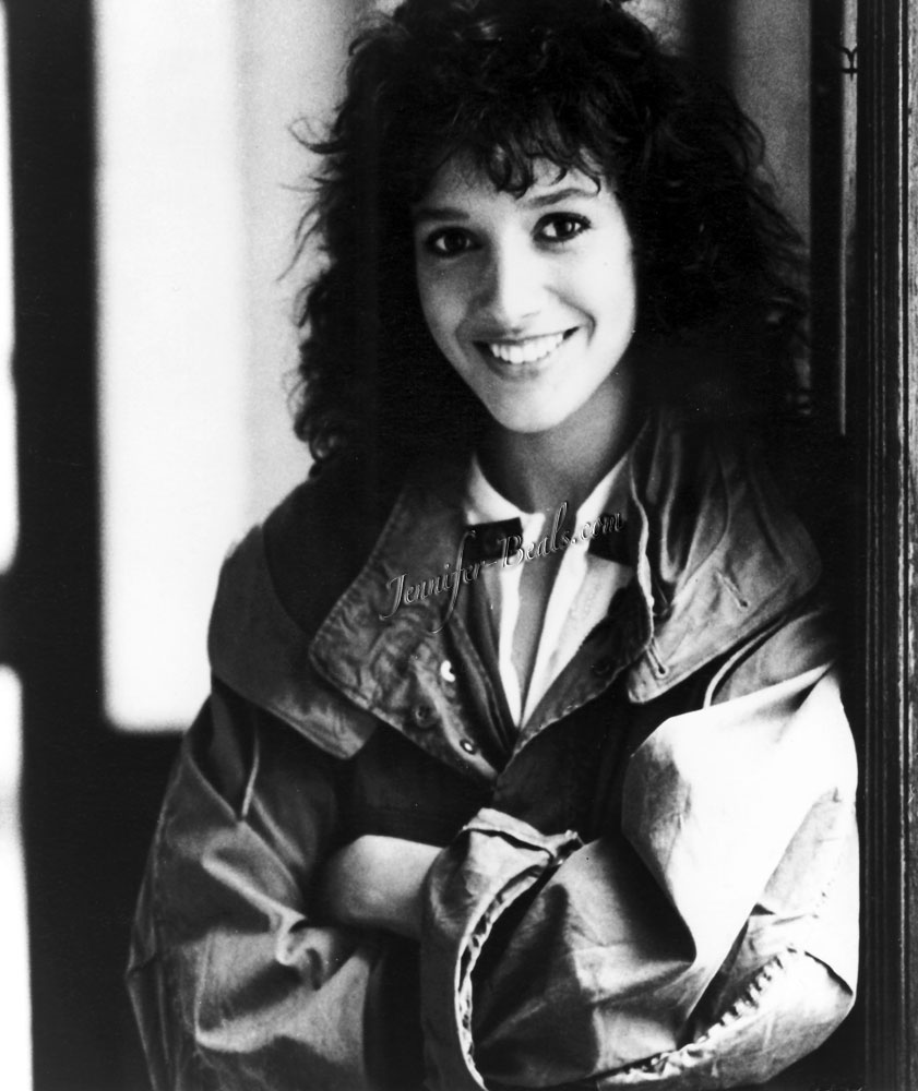  p>詹妮弗·比尔斯(jennifer sue beals),1963年12月19日出生在美国 a