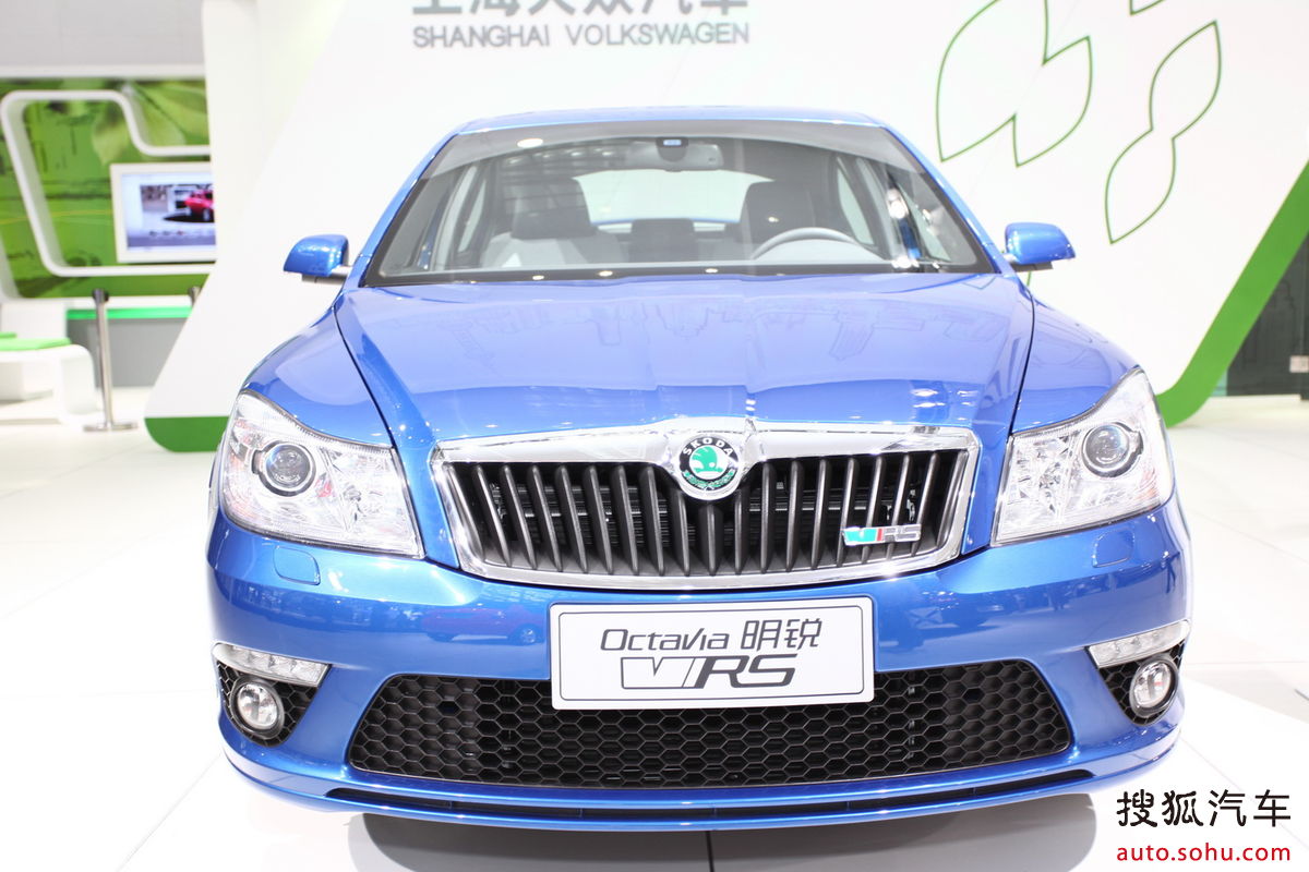  p>斯柯达明锐作为上汽大众斯柯达品牌的第一款轿车,是与欧洲同步的