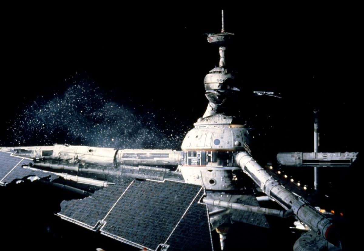  p>《007之太空城》是由 a href="#" data-lemmaid="15746070">刘易斯