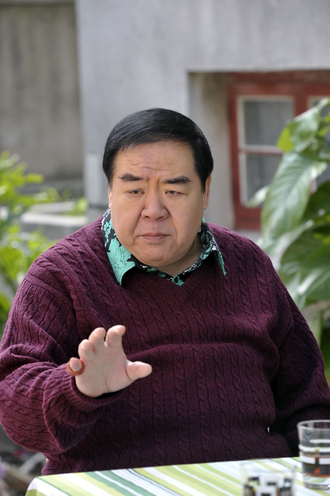  p>郑则仕(kent cheng),1951年5月22日出生于广东省汕头市潮阳区,中国