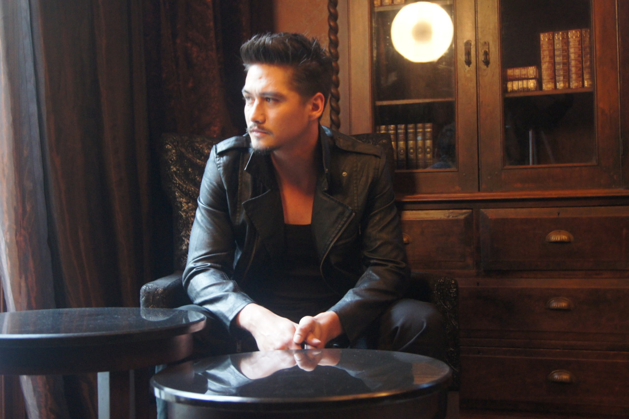 阿南达·爱华灵咸