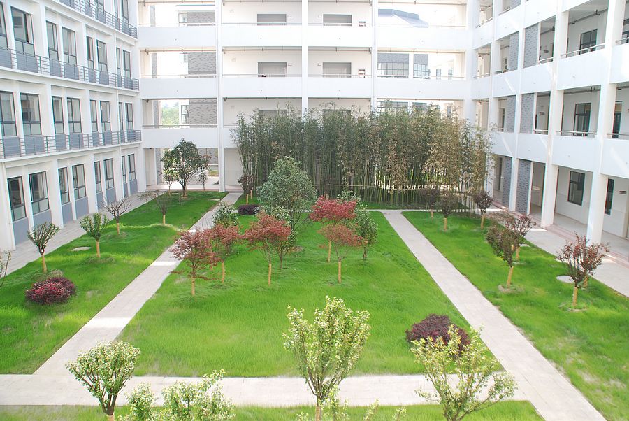 扬州梅苑双语学校