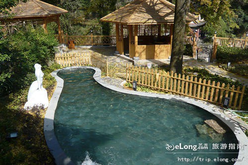  p>黄山温泉位于 a target="_blank" href="/item/安徽省/526353"