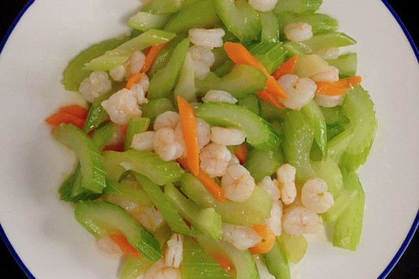  p>芹菜炒虾仁是用 a href="#" data-lemmaid="75688">芹菜 /a>, a