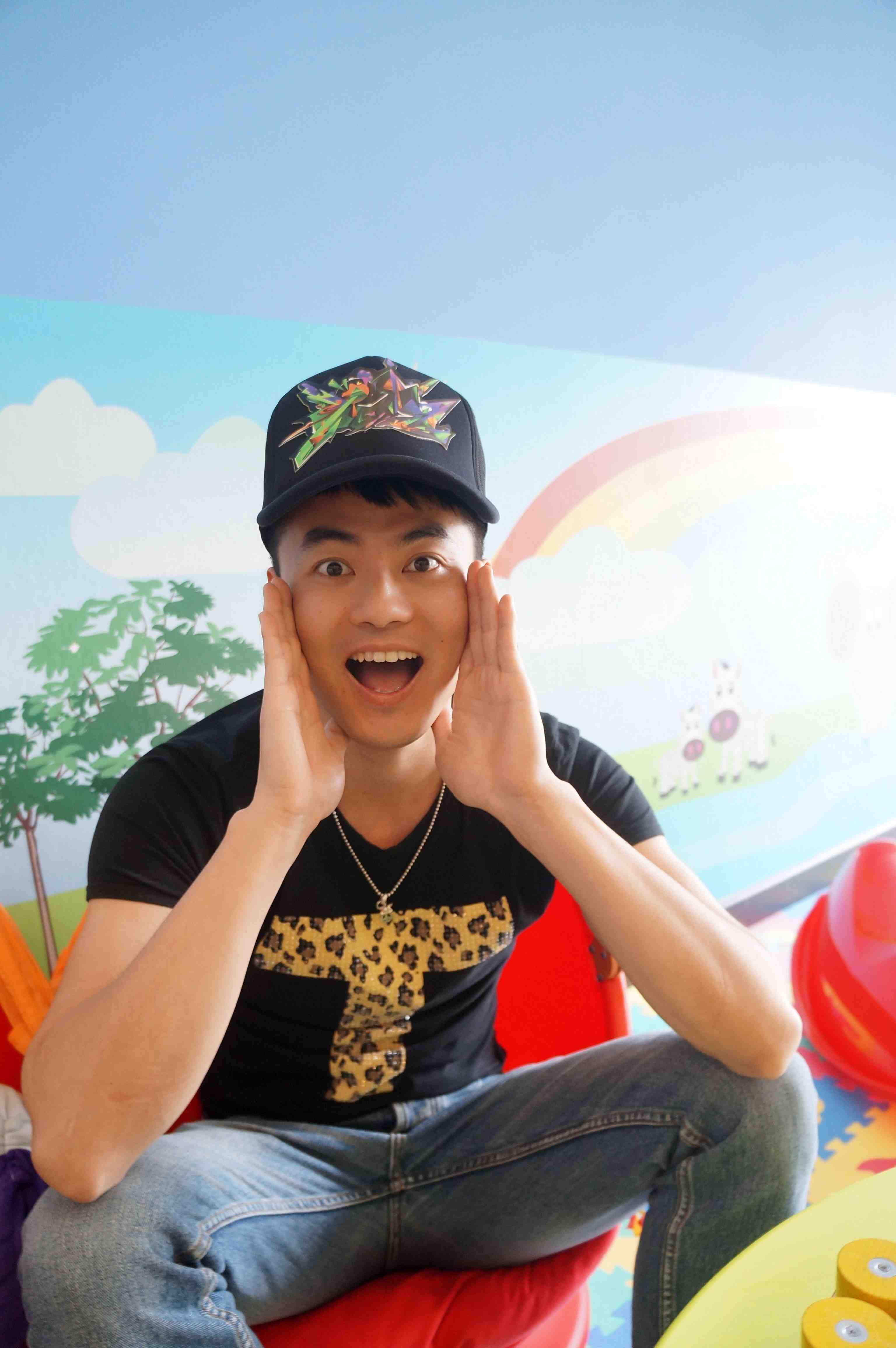 ">赵小龙,中英双语<a target="