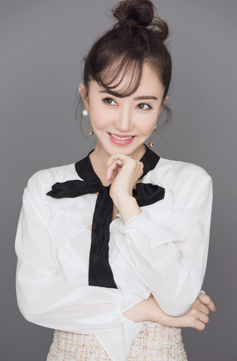  p>梁晶晶(梁 span class="ref" data-ctrid="t3s6gvomvzeb">熙悦 