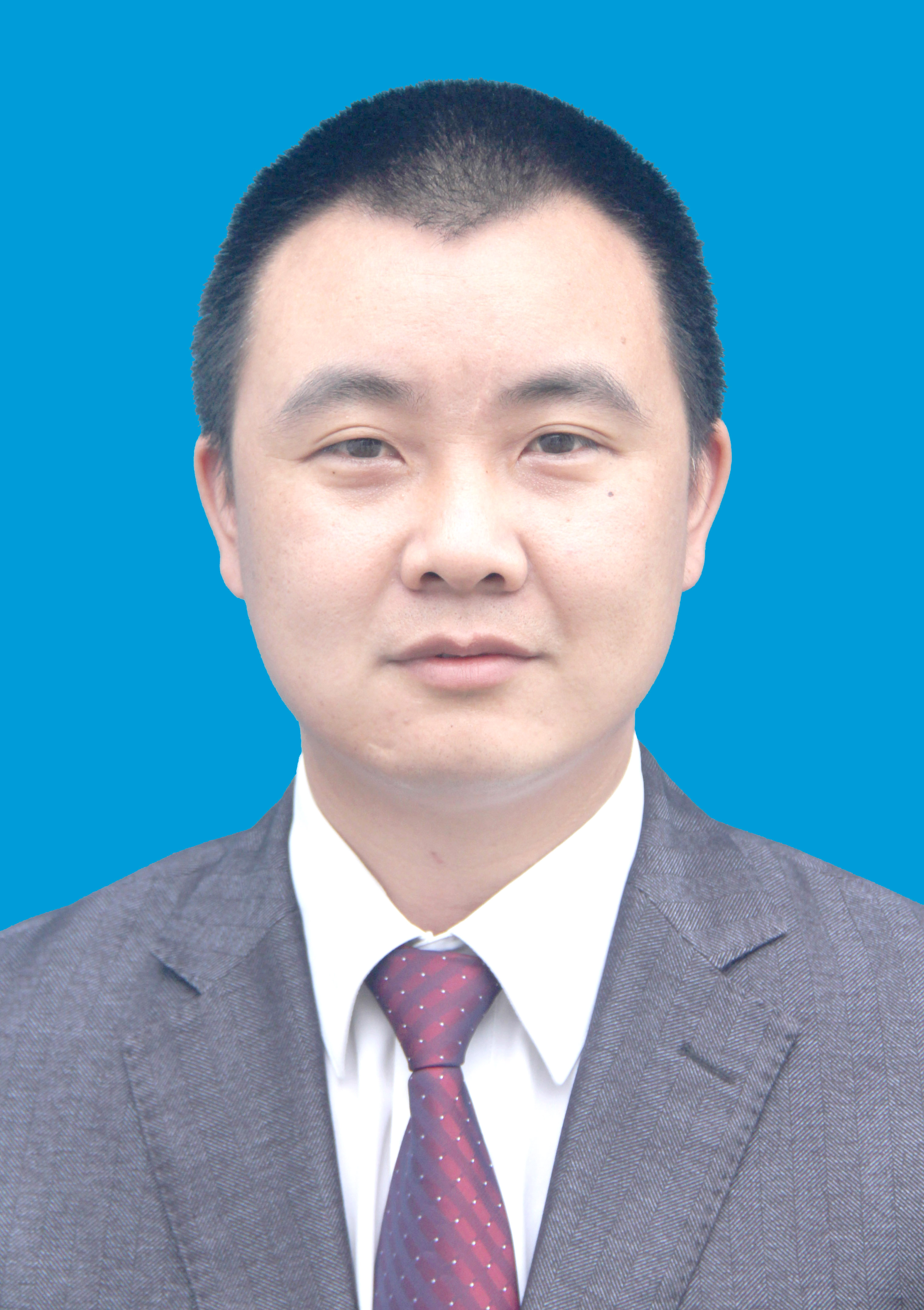 中共党员,2021年05月任沿河土家族自治县和平街道党工委书记