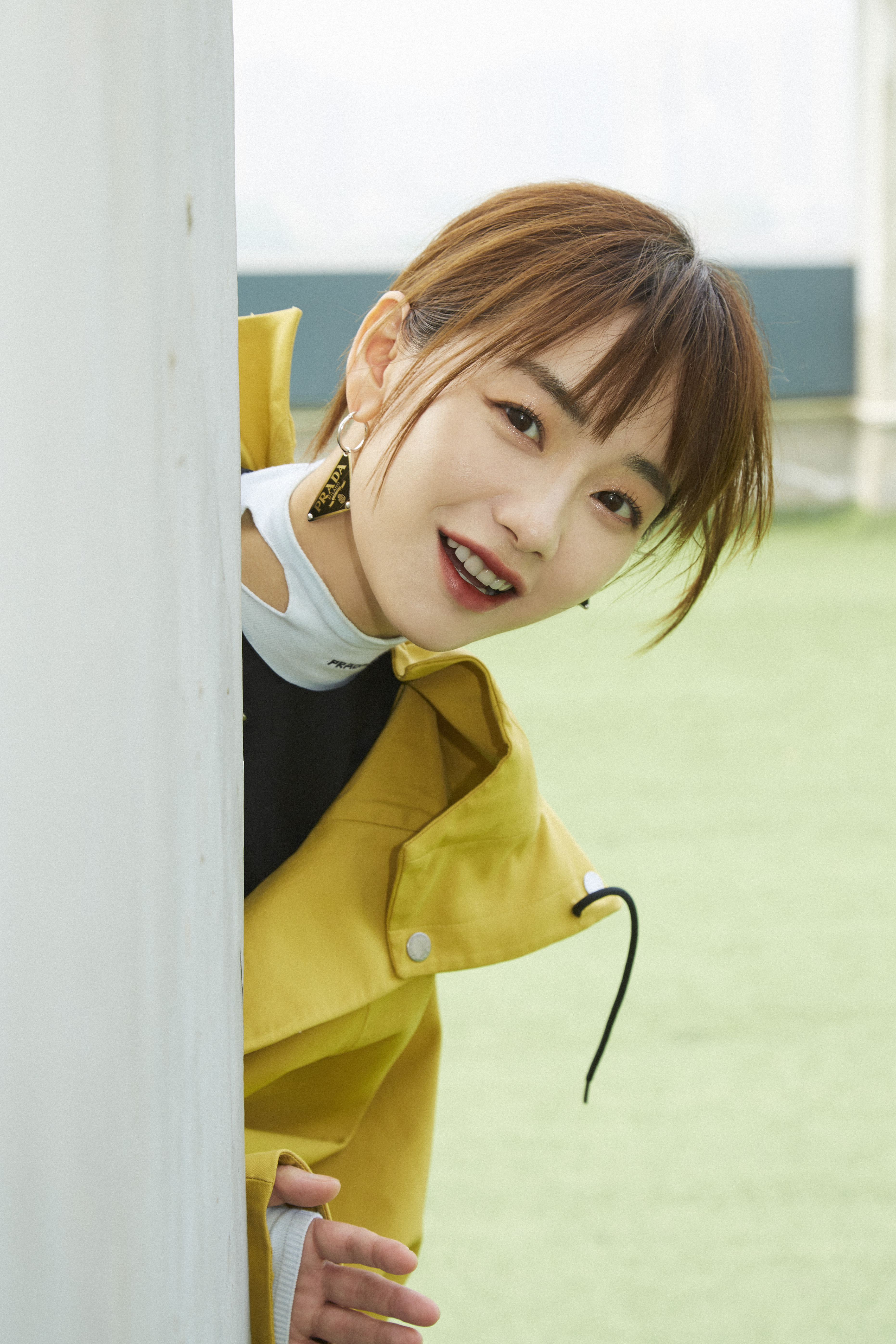 >刘雅瑟(原名刘欣),1989年1月13日出生于湖南省衡阳市,中国内地女演员