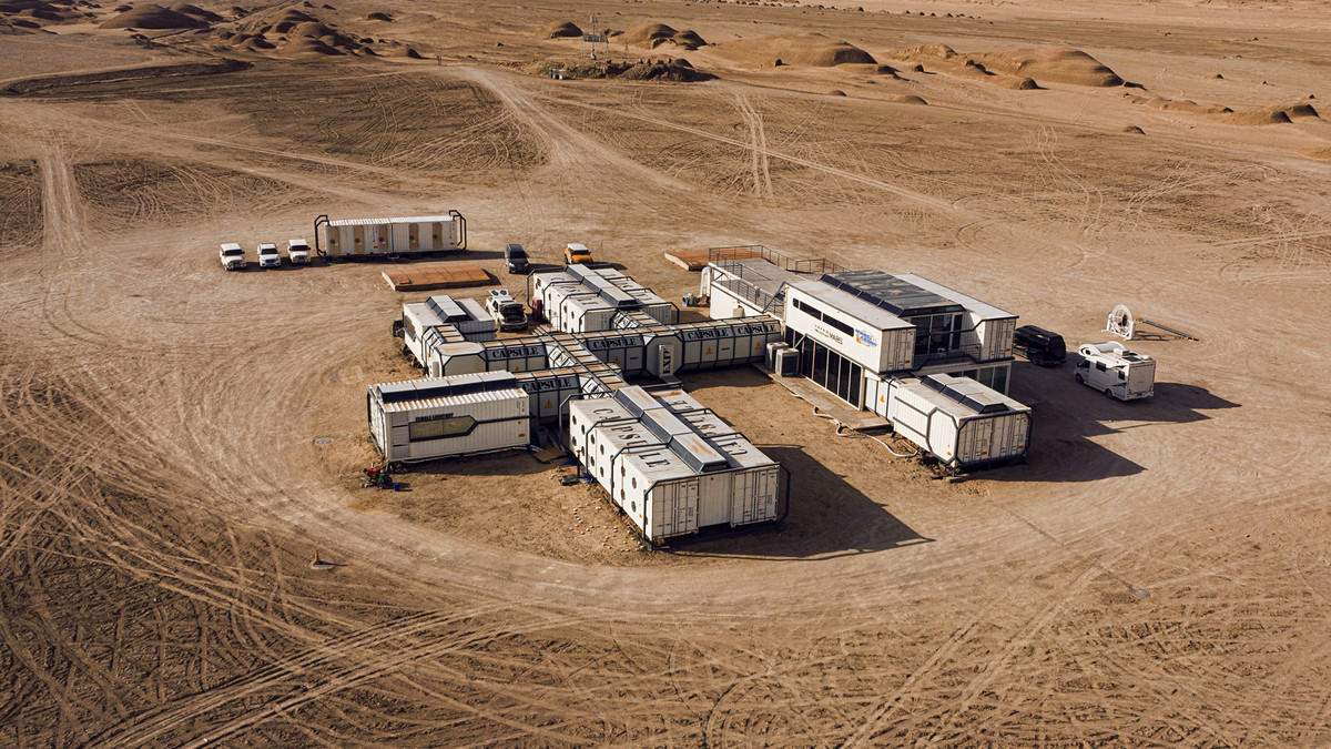  p data-id="gnbq9wi49c">青海冷湖火星营地是中国首个火星模拟基地