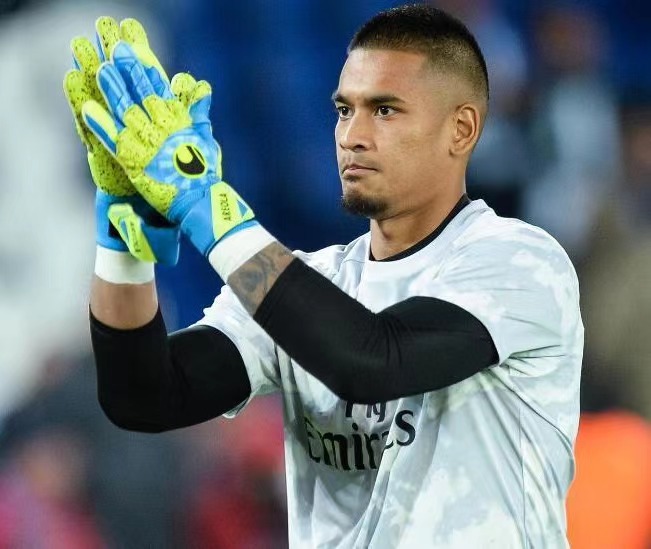  p>阿方斯·阿雷奥拉(alphonse aréola),1993年2月27日出生于 a