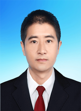  p>杨春平,男,汉族,1980年9月生,中共党员, /p> p>现任保山市昌宁县