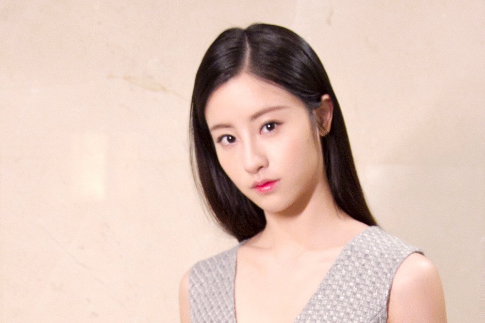  p>毛晓慧,1996年2月10日出生于浙江省宁波市,中国内地影视女演员