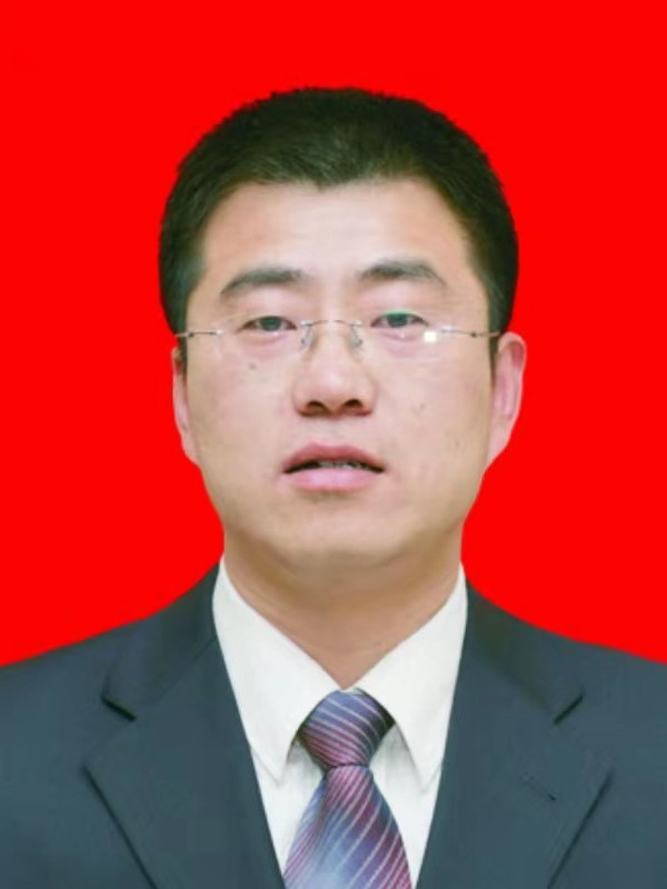  p>    郝晓伟,现任邢台市内丘县财政局党组成员,副局长. /p>