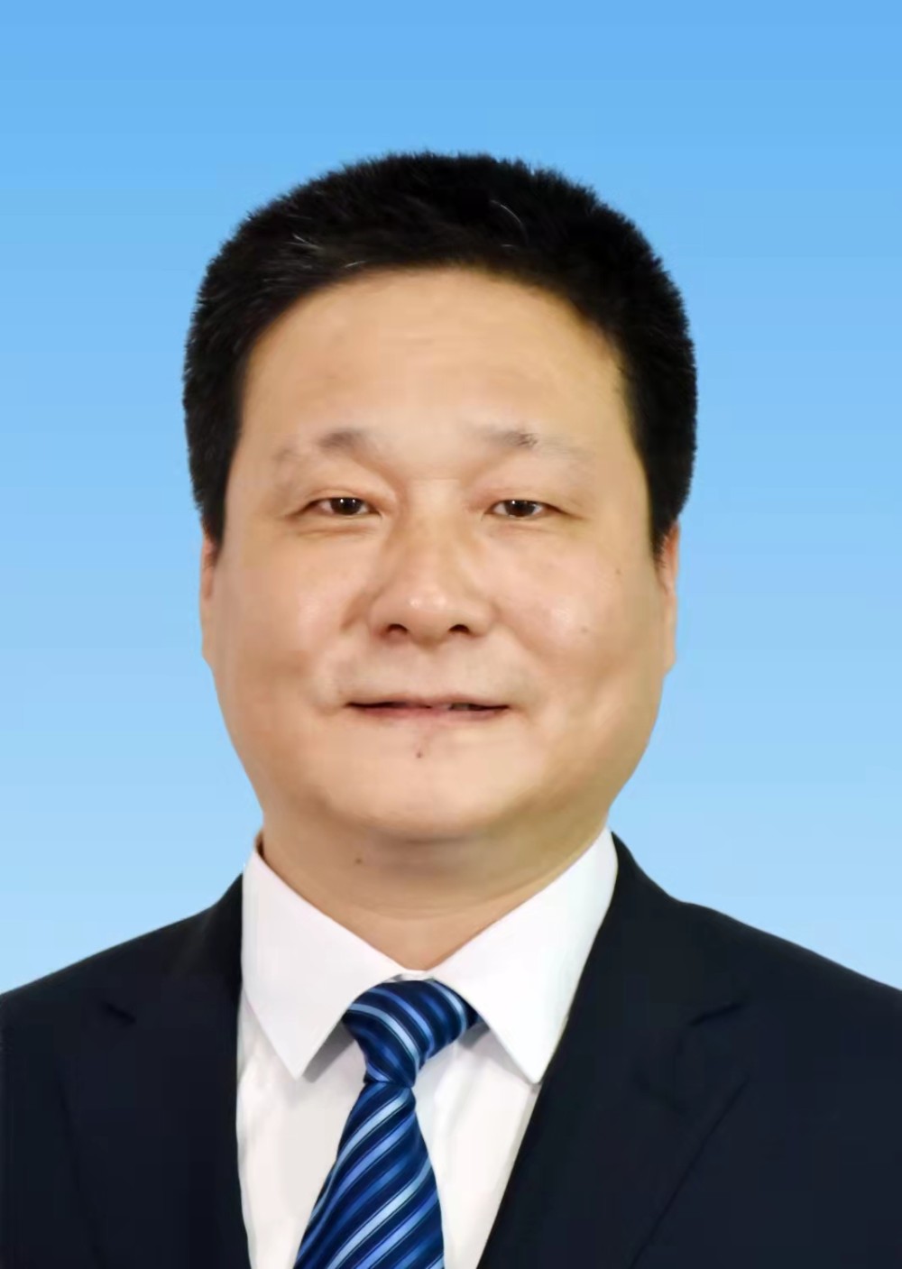  p data-id="tgtxprt3e9is">李洪,男,汉族,19