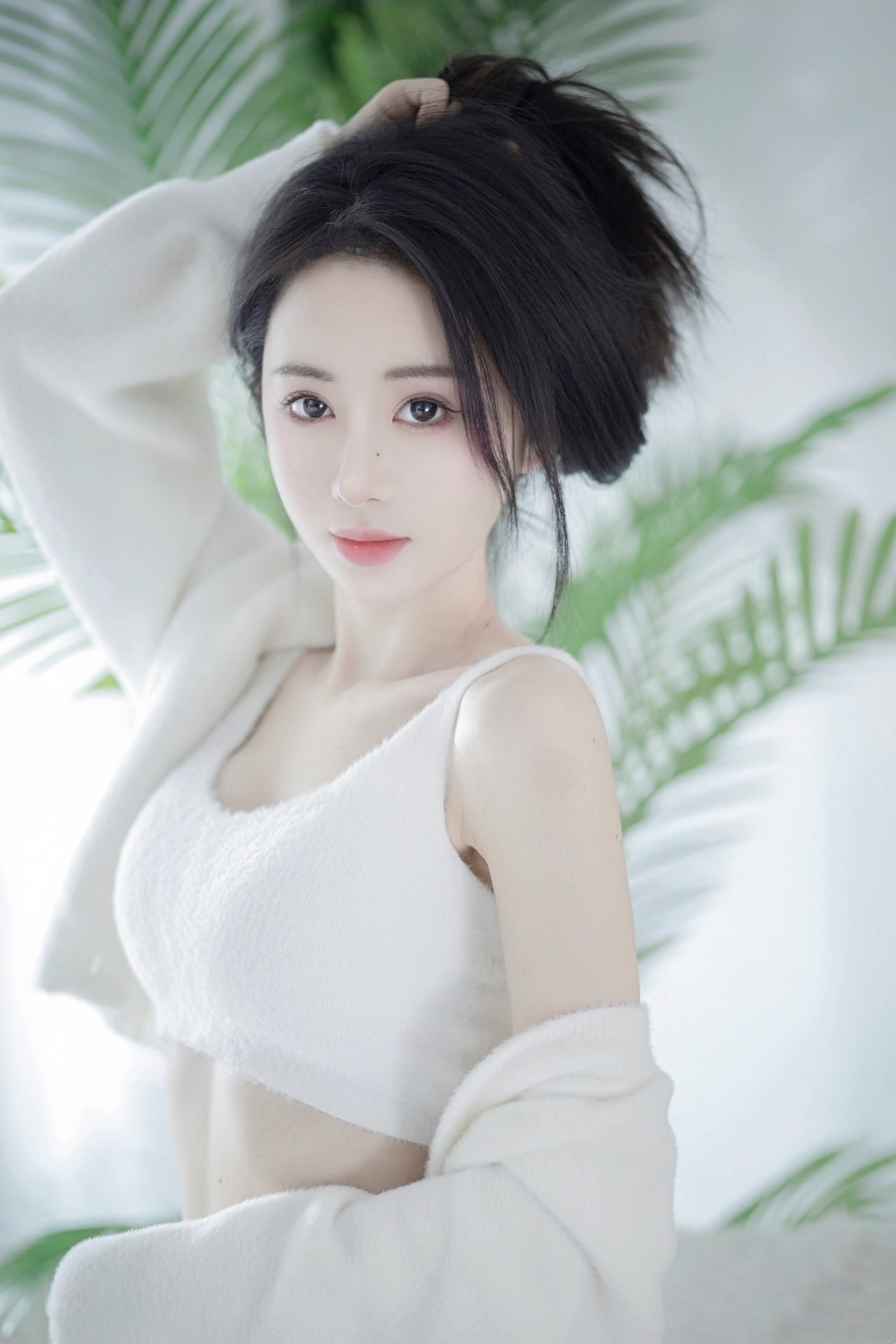 程琳,网络红人,出生于湖北省 a target="_blank" href="/item/黄石