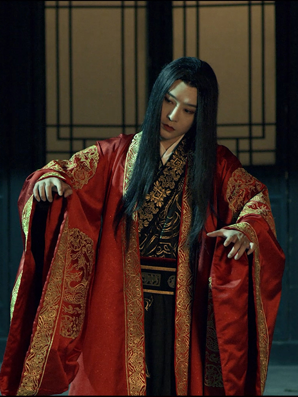 《冥君娶妻》是由快点tv出品自制,导演吴承峰执导,古蛇,凶残小白兔