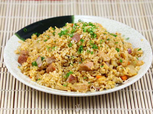 加饭肉炒饭