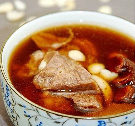 猪肺百合杏仁汤