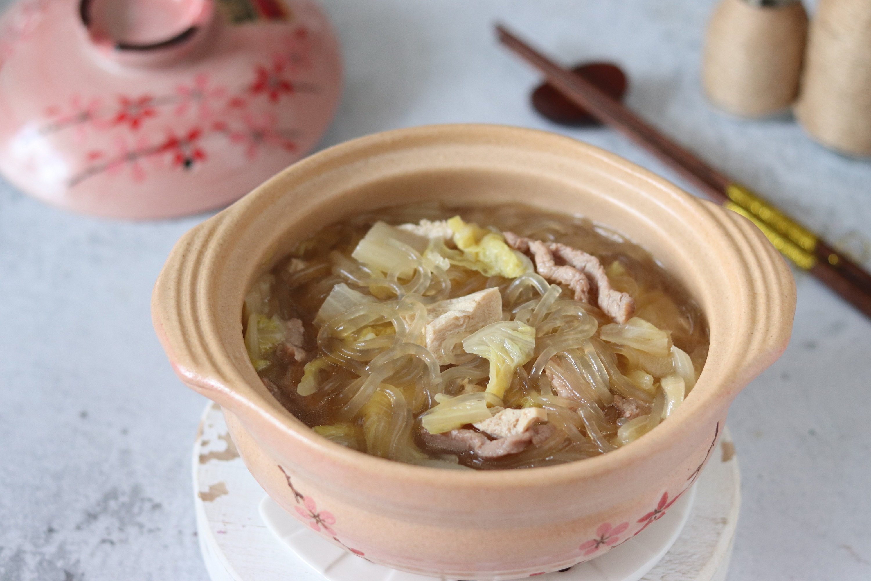 沙锅猪肉白菜汤