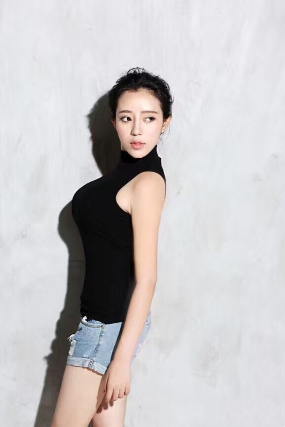  p data-id="gnwmo8754d">莫北北,2月26日出生,中国内地女演员,平面