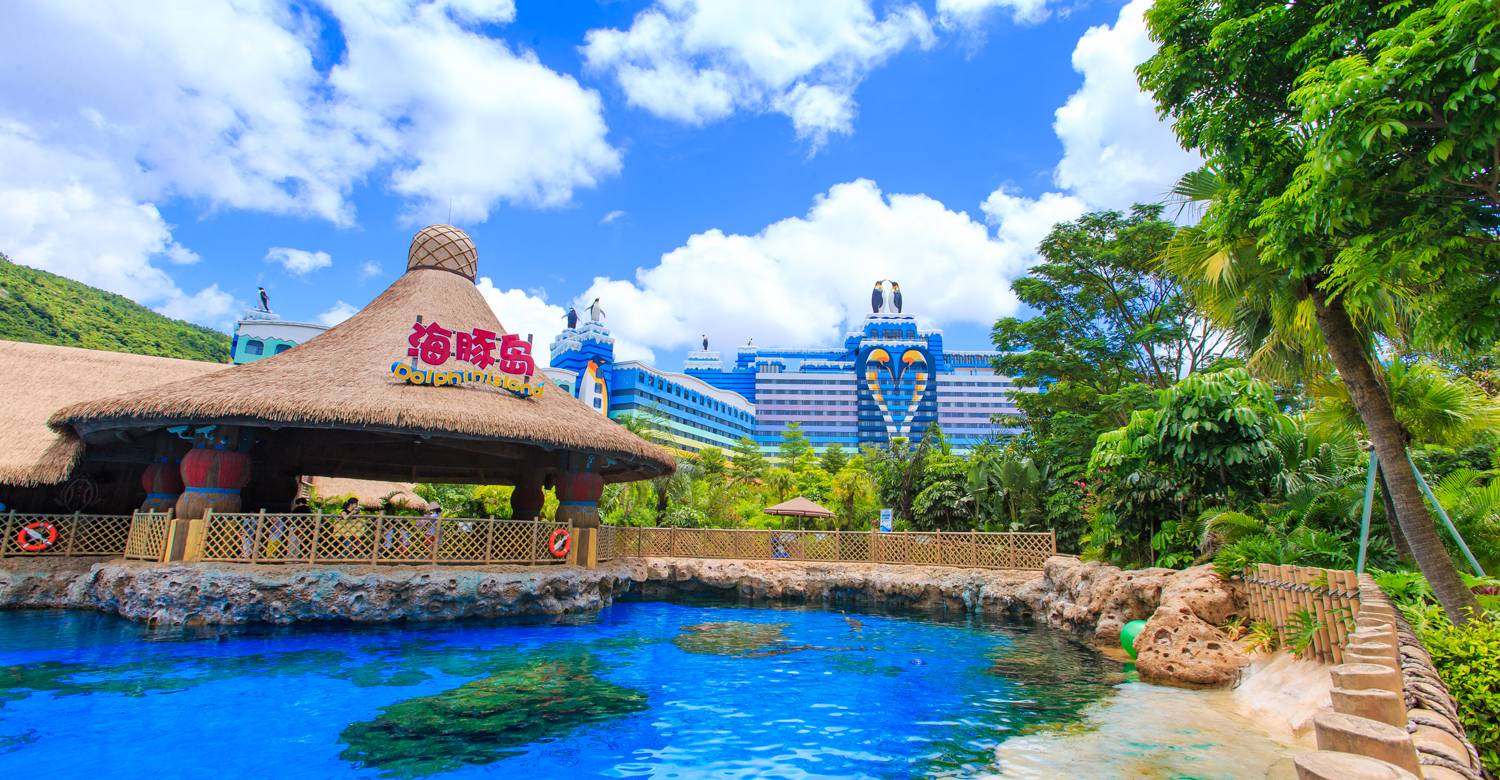  p>珠海长隆海洋王国位于广东省 a target="_blank" href="/item/珠海