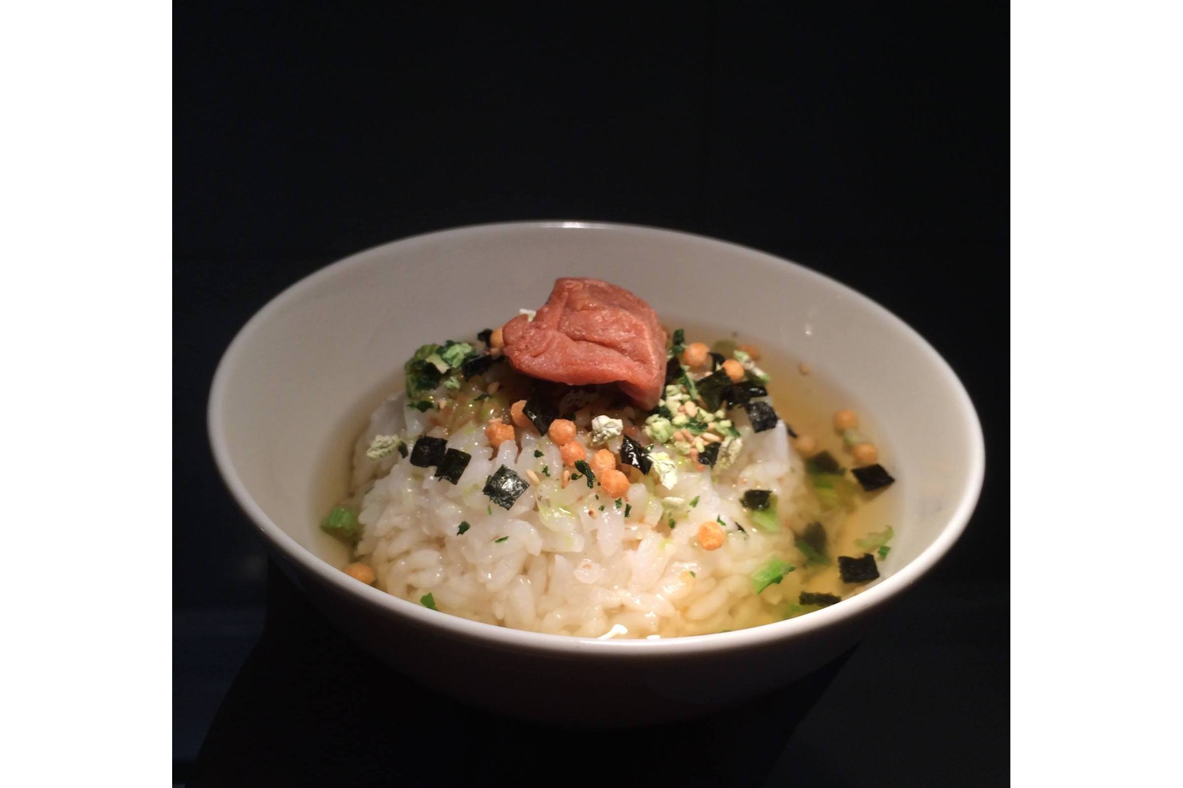  p data-id="gncn3bfwje">茶泡饭,指的是用茶水