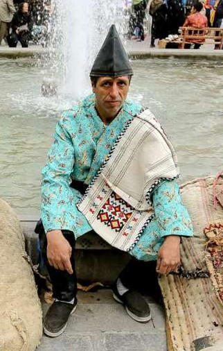  p>波斯人是 a target="_blank" href="/item/西亚/524955" data