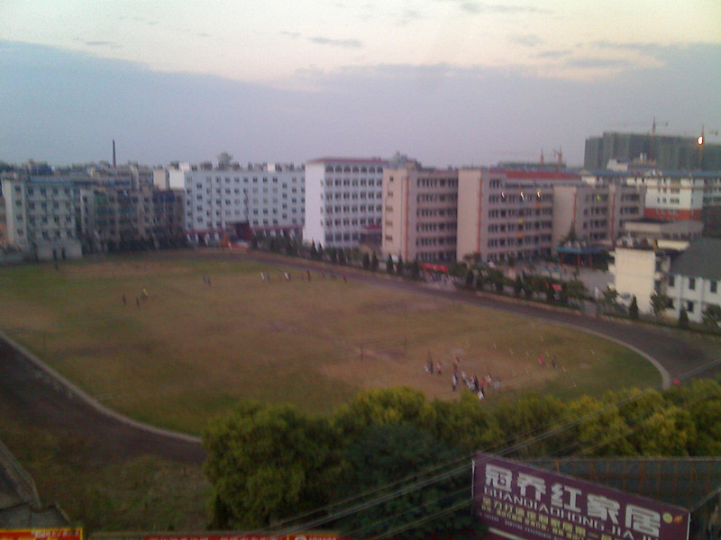 石首市笔架山中学