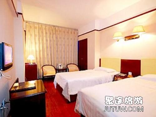 峨眉山金顶山庄