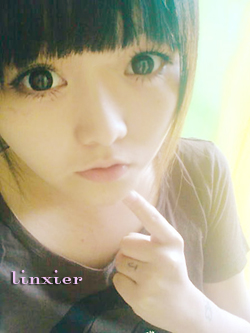  p data-id="gnx3zwk8kh">《卑恋》是一首林希儿演唱的歌曲,歌曲发布