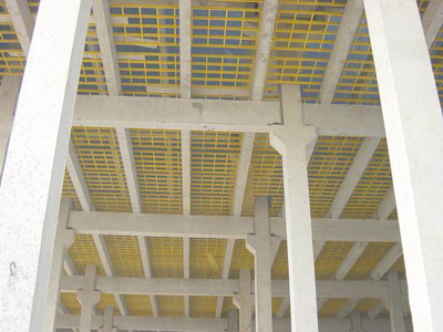  p>托架因起梁的作用所以也叫托架梁.